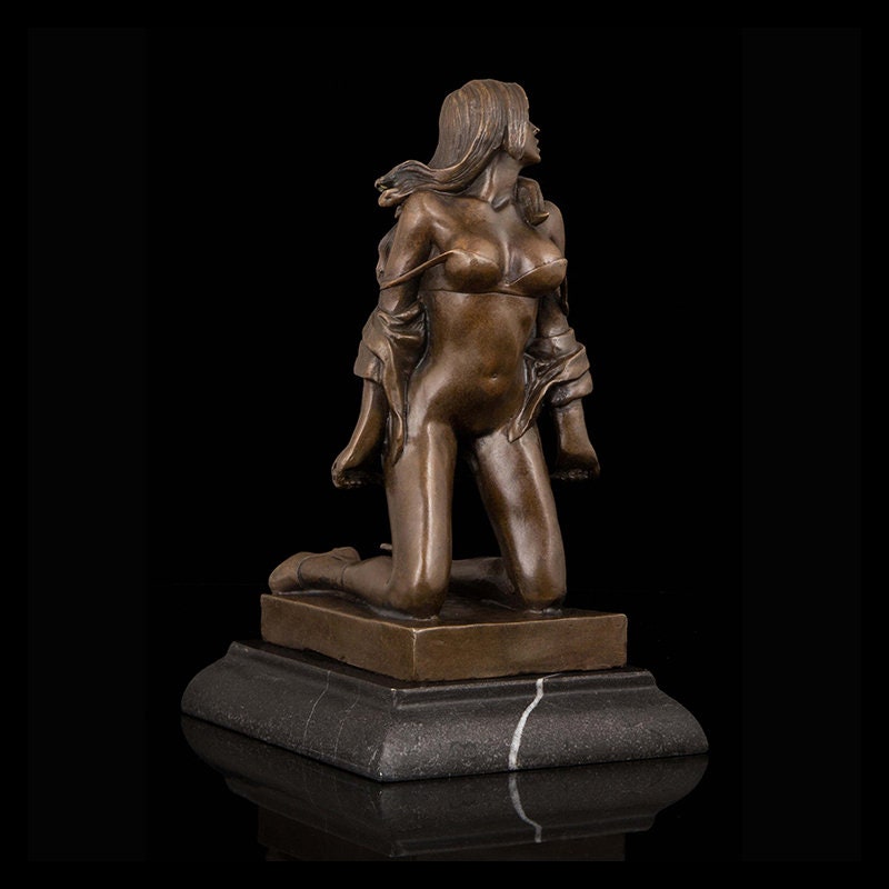 Female Stripping | Nude Statue | Sexy Sculpture