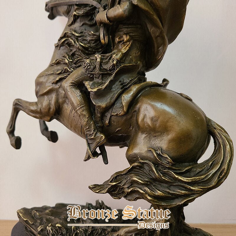 Kunst-Dekor-Skulptur Napoleon Bronzestatue Napoleon Bonaparte Reiten Bronzeskulptur Französisch berühmten Kaiser Statue Art Home Deco