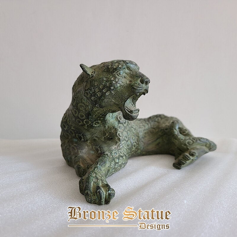 Retro bronze cheetah sculpture cheetah statue figurine leopard sculpture wild beast crafts for home office decor ornament