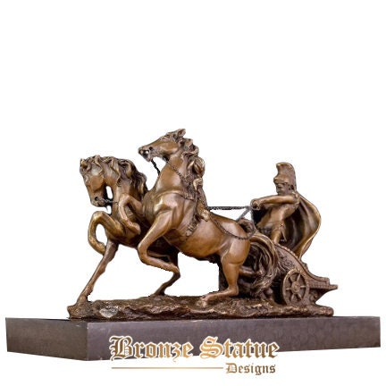 Escultura de soldado de bronze soldado dirigindo cavalos de carruagem estátua de bronze guerreiro antigo artesanato de arte para ornamentos de decoração para casa