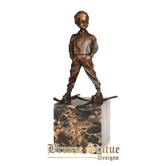 Bronzestatue Skijunge Skulptur westliche moderne Kunst Raumdekoration Zubehör Kindertagsgeschenke