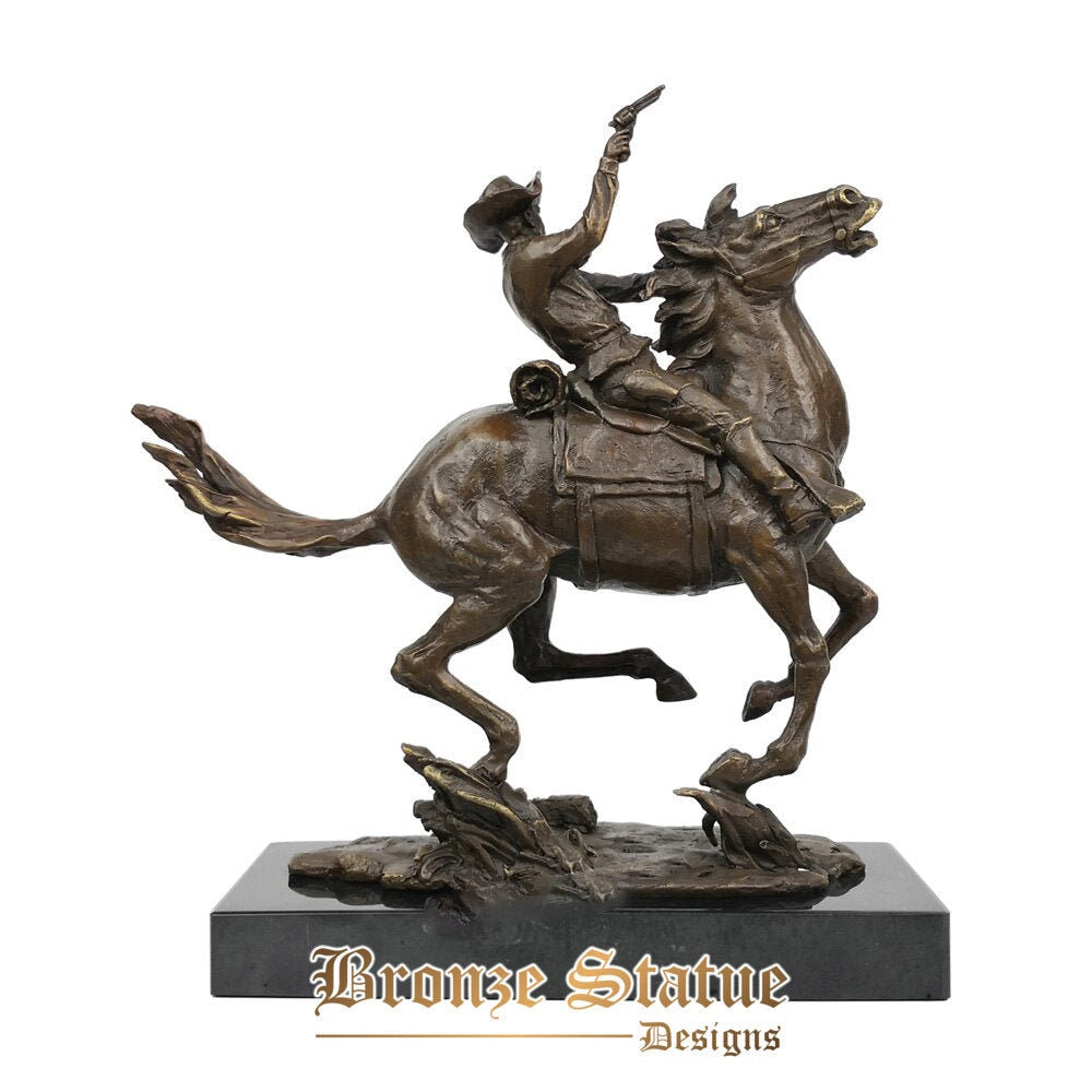 Statua in bronzo cowboy occidentale liberando scultura arte fusione a caldo ottone figurine da collezione arredamento per interni