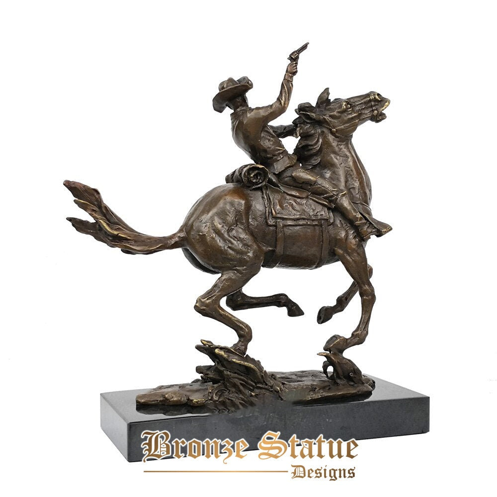 Statua in bronzo cowboy occidentale liberando scultura arte fusione a caldo ottone figurine da collezione arredamento per interni