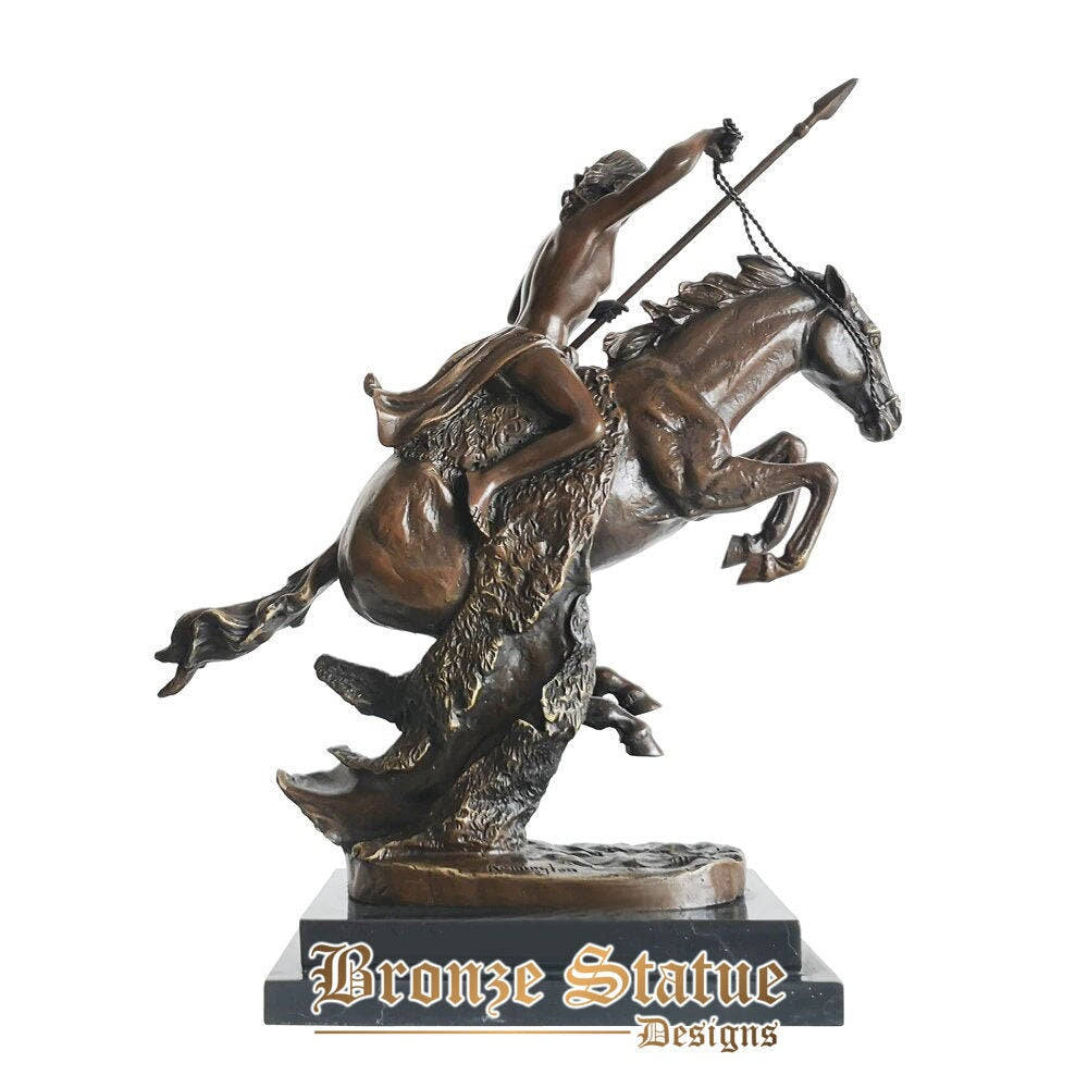 Antico cacciatore uomo statua cowboy scultura in bronzo fuso a caldo elegante arte dettagliata base in marmo arredamento per l'home office