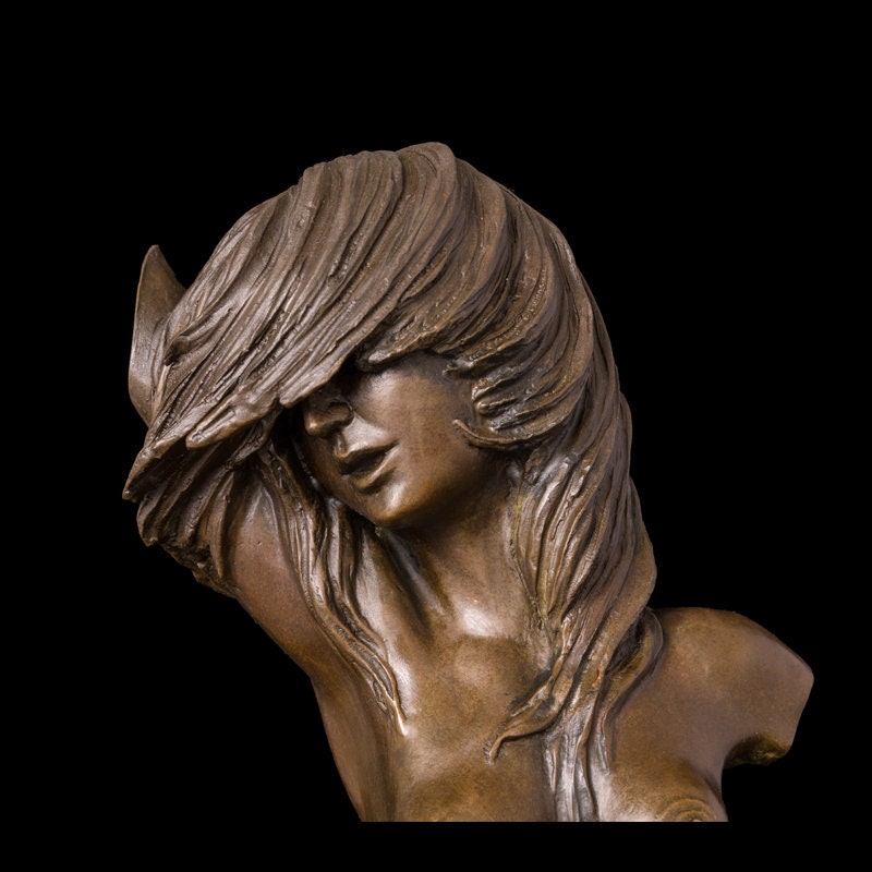 Sexy Lady Statue | Naked Bronze | Female Sculpture