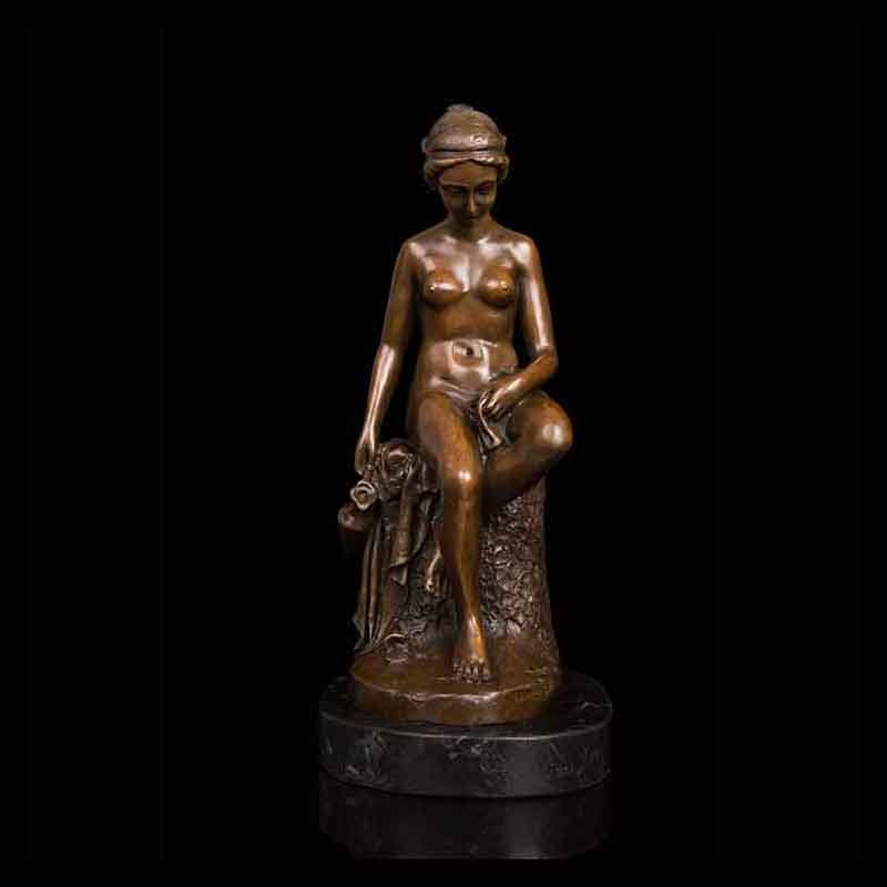 Sitting Naked Lady | Bronze Statue | Erotic Sculpture