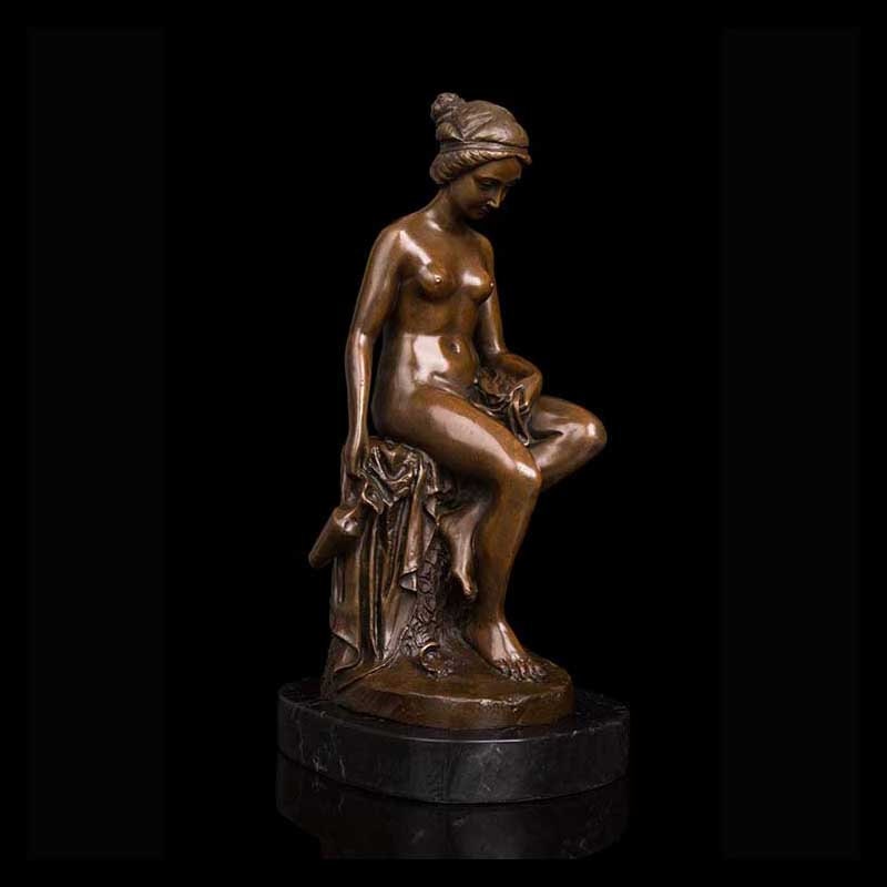 Sitting Naked Lady | Bronze Statue | Erotic Sculpture