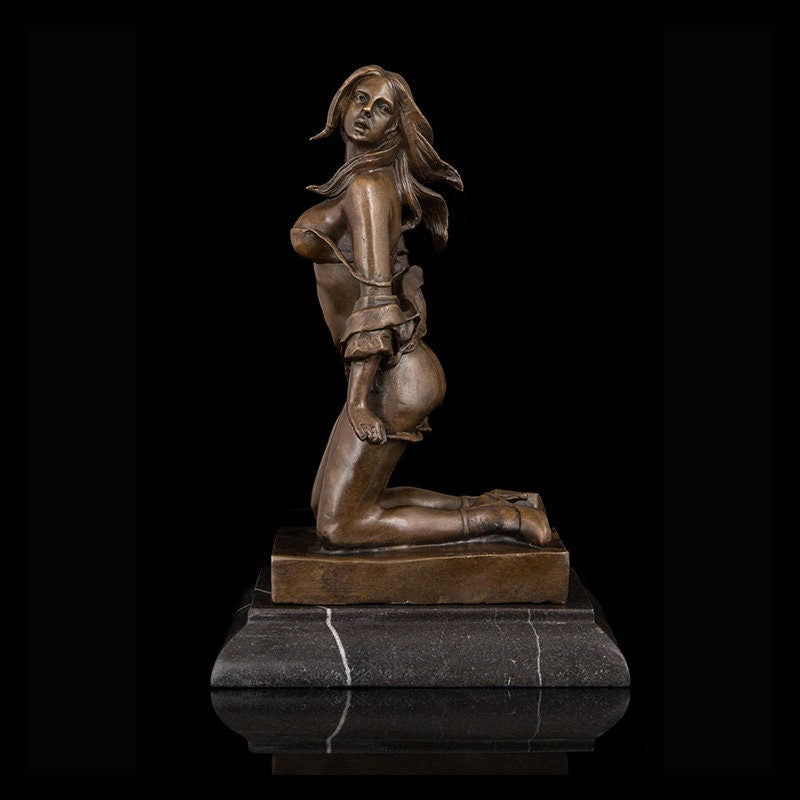 Female Stripping | Nude Statue | Sexy Sculpture