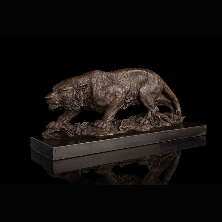 Tiger Hunting | Bronze Statue | Animal Sculptrue