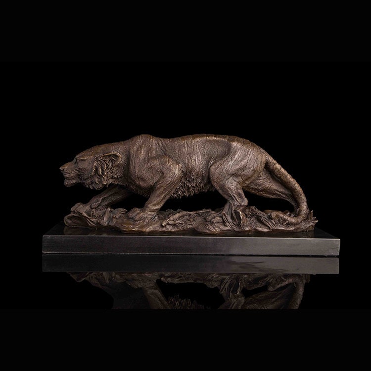 Tiger Hunting | Bronze Statue | Animal Sculptrue