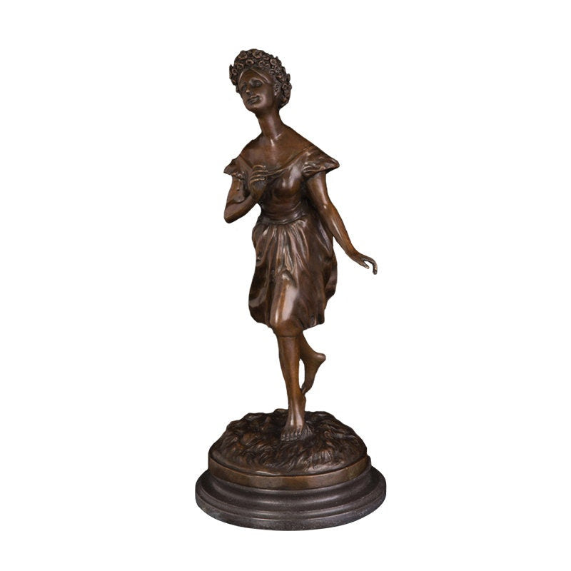 Vintage Lady | Bronze Statue